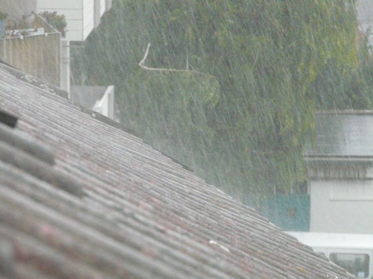 Ingreso de una onda tropical dejará lluvias con actividad eléctrica en varios departamentos