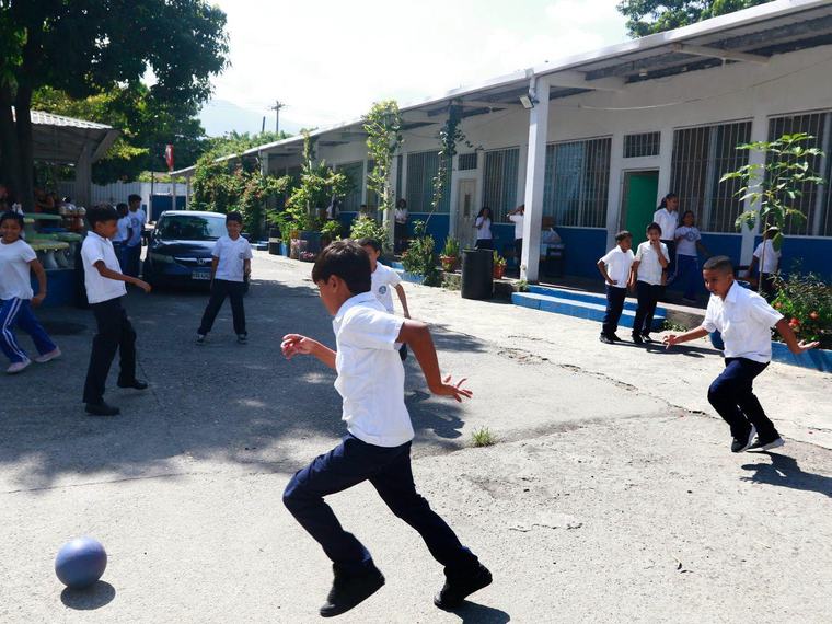 "Mente Sana responde a nuevos desafíos dentro de las aulas"