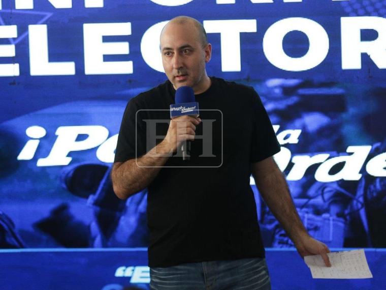 Caso Cerimedo pone en la mira vínculos con gobiernos y campañas de la derecha