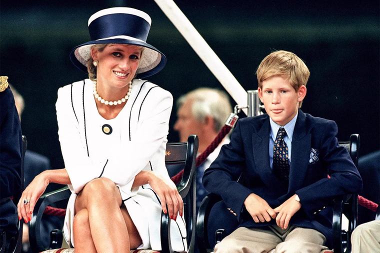 El príncipe Harry prepara una película sobre su madre, la princesa Diana