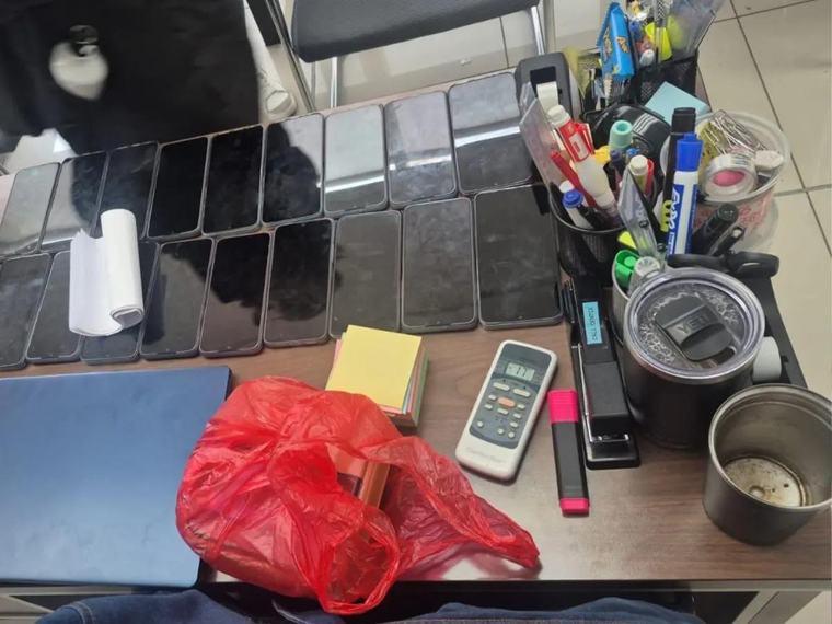 Celulares, computadora y escáneres: hallazgos en Nueva Med, clínica denunciada por LA PRENSA