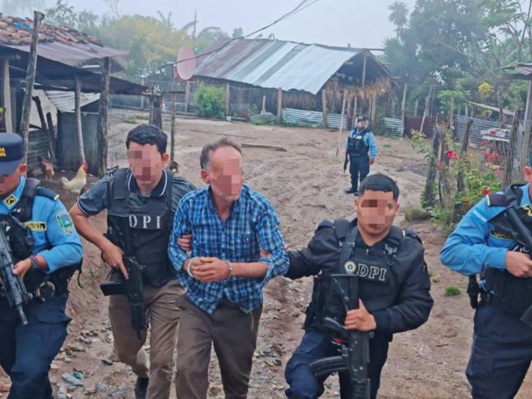 Presunto homicida habría ultimado a su vecino ebrio y amenazado a su pareja en Ocotepeque