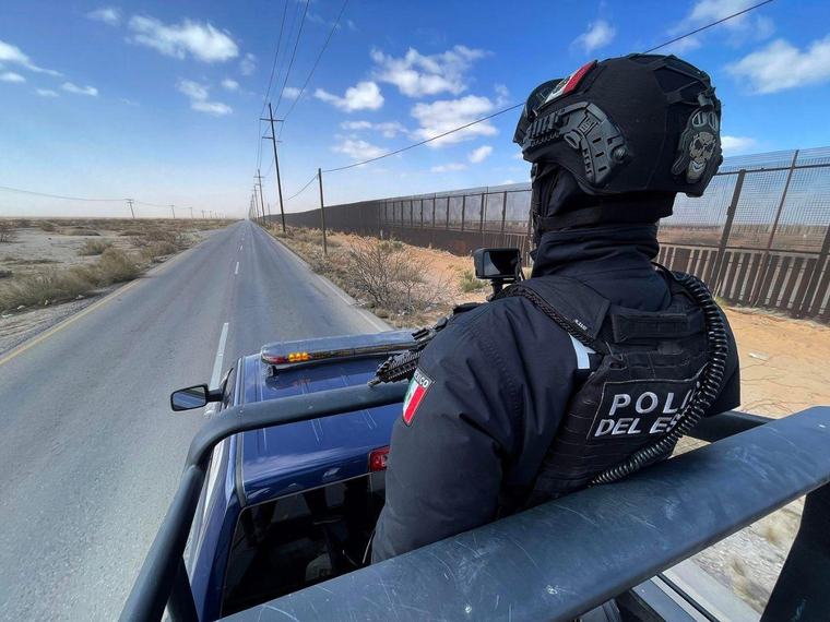 Detienen en México a presuntos traficantes de migrantes que operaban con túneles a EE UU