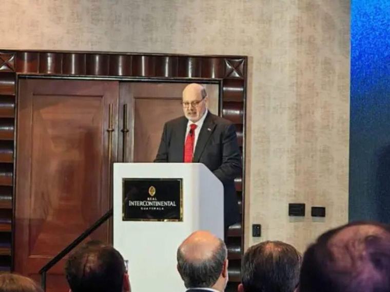 Jorge Canahuati inaugura la II Cumbre Regional Confianza 2026