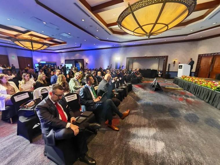 Líderes empresariales analizan desafíos de la región en II Cumbre Confianza 2026