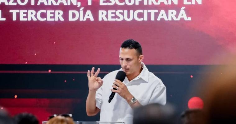 ¡De la Selección de Honduras al púlpito! Cambió el fútbol por la palabra de Dios