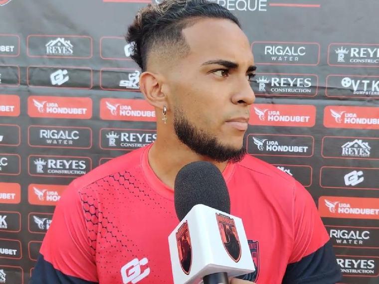 Confirma que quiere volver a Motagua y envía mensaje a Javier López: "Estoy cedido"
