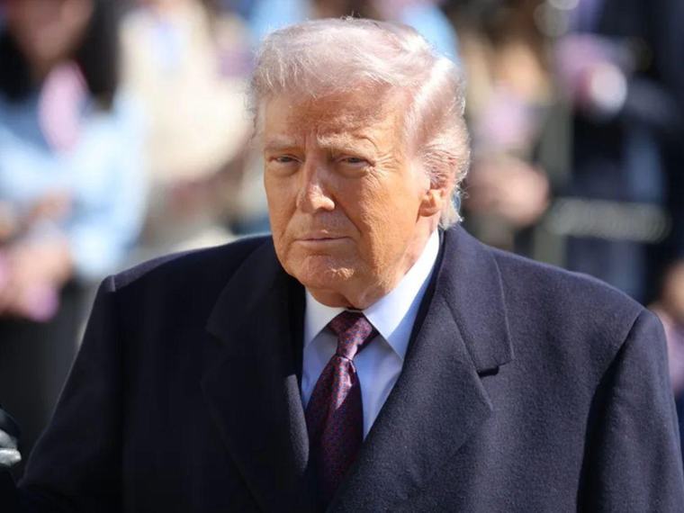 Trump se plantea cambiar el nombre al Atlántico o al Pacífico por océano América