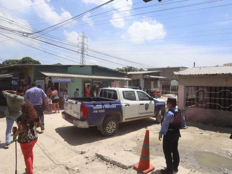 Por robarle el carro, matan a hombre frente a su hija de 2 años en Choloma