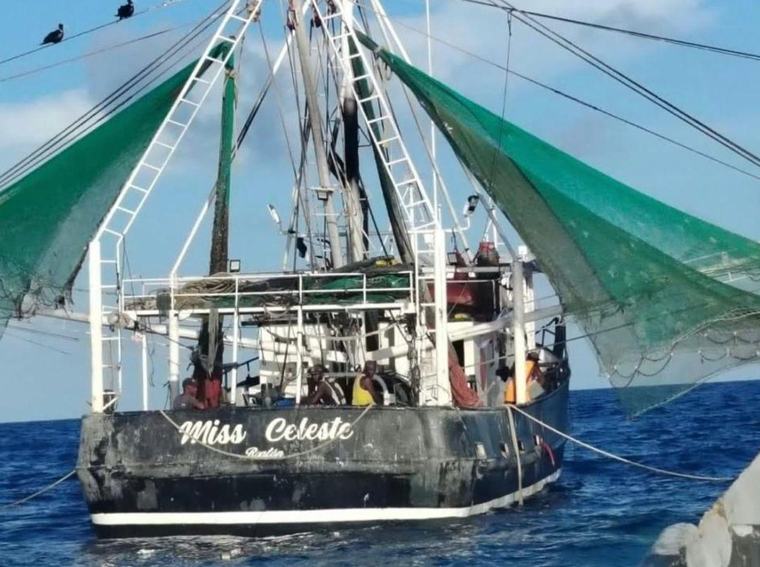 Droga decomisada y 11 detenidos deja operativo de la Fuerza Naval en el Caribe hondureño